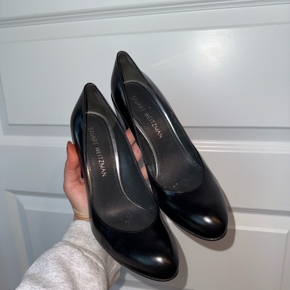 Stuart Weitzman Pronto Jet Mirror black patent leather block-heel pump - Picture 2 of 9